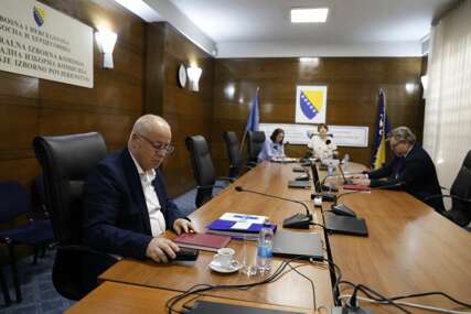 Ponavljaju se izbori za predsjednika RS na 136 biračkih mjesta