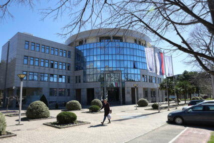 Elektroprivreda RS-a zadužuje se za 50 miliona KM kako bi vratila dio duga Slovencima