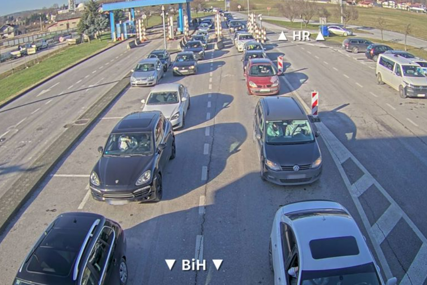 GUŽVE U SVIM SMIJEROVIMA, a tek na granici! Vozači, budite oprezni i strpljivi