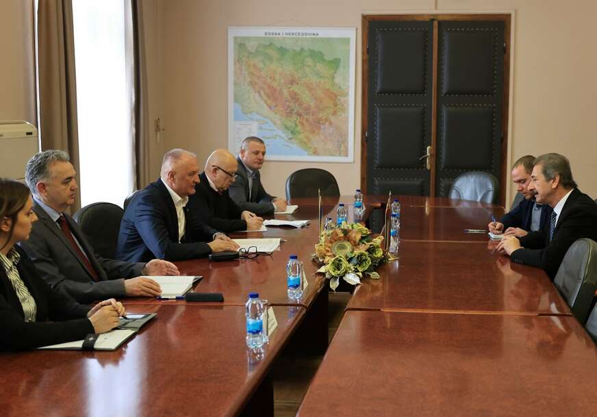 FOTO: MO BIH
