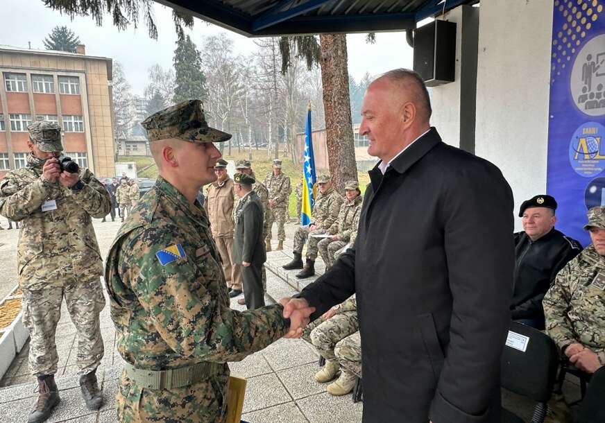 FOTO: MO BIH