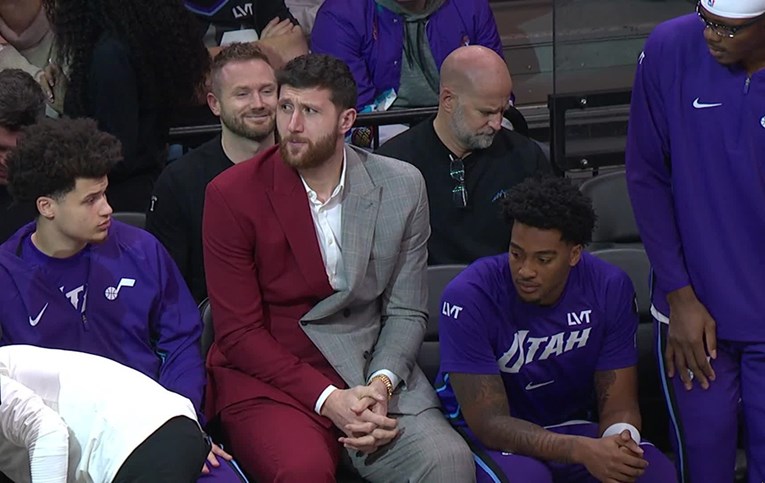 FOTO: SCREENSHOT: X/UTAH JAZZ