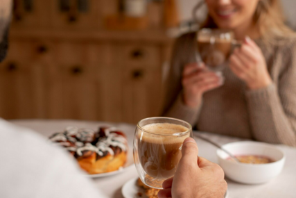 Istina o detoksikaciji: Šta je zaista najbolji napitak za vašu jetru