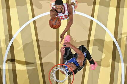 Knicksi i Spursi u borbi za trofej u Las Vegasu
