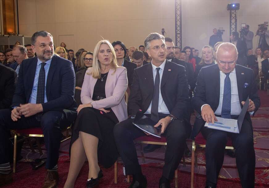 FOTO: ANADOLIJA