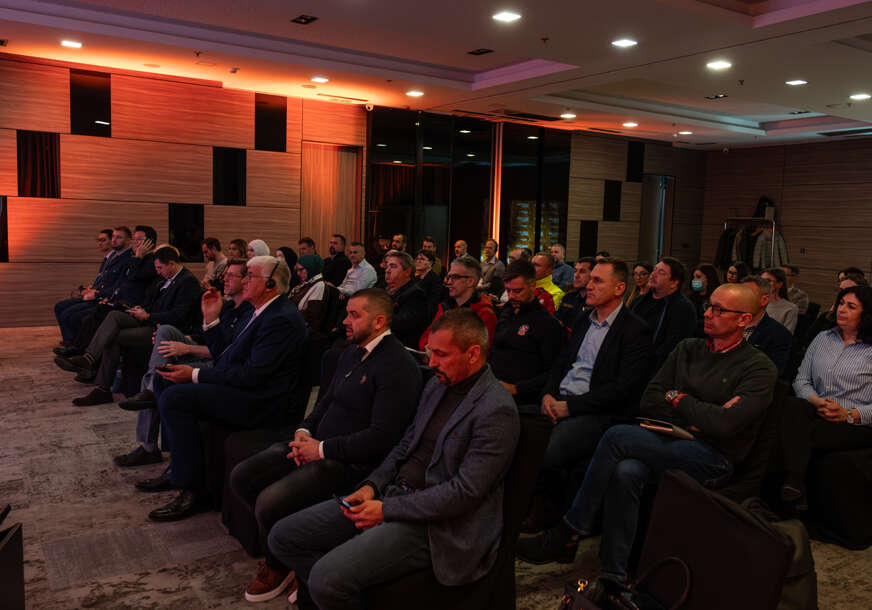 FOTO: POMOZI.BA