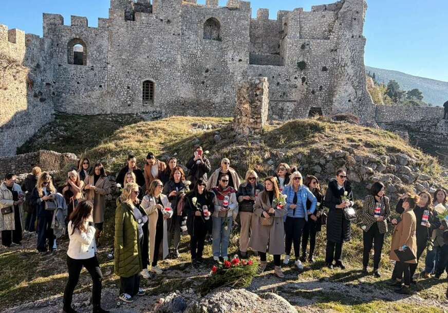 FOTO:  ZAJEDNICE ŽENA HDZ-A BIH HNŽ 'KRALJICA KATARINA KOSAČA'