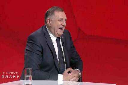 DODIK PREPRIČAO DOGAĐAJ SA KUPRESA "Kako sam ja ušao, svi gledaju i u jednom trenutku jedan opsova...!" (VIDEO)