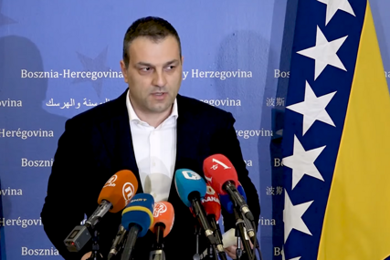 Kako je oštećen "Bosnalijek": Uzunović osnivao off-shore kompanije pa sklapao štetne ugovore, novac dalje dijelio grupi