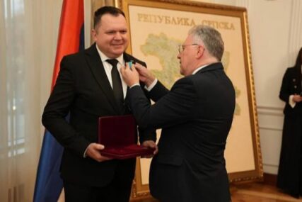 Ministar policije RS dobio odlikovanje od Putina: "Radit ću na jačanju veza Srba i Rusa"