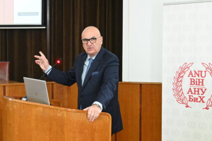 GLOBALNO PRIZNANJE Prof. dr. Kenan Arnautović na čelu Svjetske federacije neurohirurških društava (WFNS), prvi put u historiji BiH