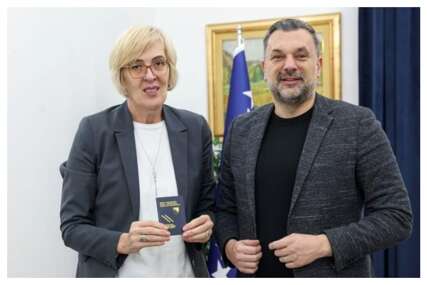 Razija Mujanović dobila diplomatski pasoš: "Trudit ću se da budem najbolja ambasadorica BiH"