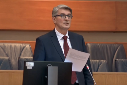 Šemsudin Mehmedović tvrdi da je kažnjen: Premjestili su me jer sam tražio smjenu Čavare