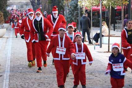 Priština trčala za humanost: Održan jubilarni mini-maraton "Trči Djeda Mraze"