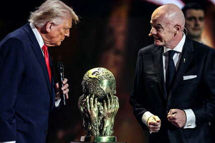 Trumpu dodijeljena FIFA-ina nagrada za mir!