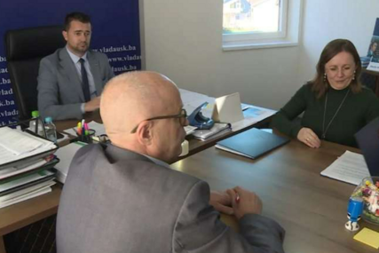 Federacija i USK ulažu 300 hiljada KM u rekonstrukciju OŠ “25. novembar” u Velikoj Kladuši