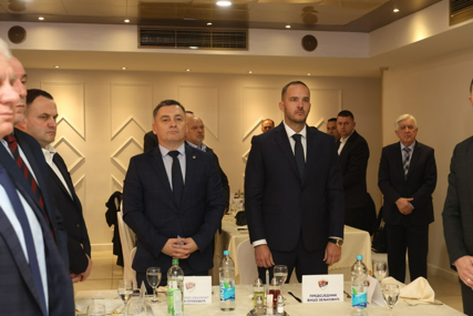 Vico Zeljković podijelio po 25 lopti uz jasnu poruku