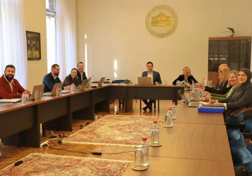 FOTO: VLADA KS
