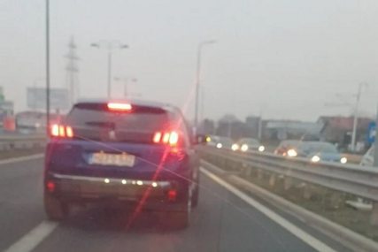 Saobraćajna nesreća kod Sarajeva: Učestvovalo više vozila, nastale velike gužve