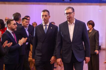 Vučić optimista: Nadam se da ćemo kupiti još 5...