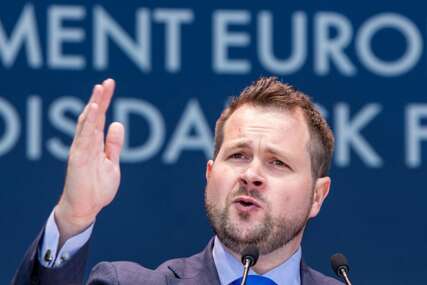 "Odj*** predsjedniče": Pogledajte trenutak kada je EU zastupnik sasuo psovke Trumpu zbog Grenlanda