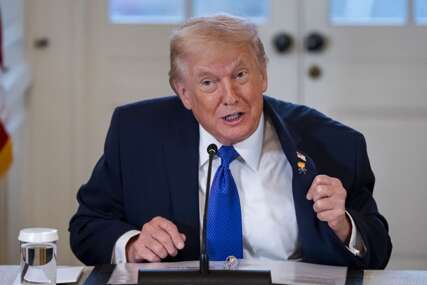 Trump zaprijetio: "Moguće je da ću uvesti carine za zemlje ako se ne slože s planom..."