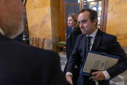 Francuski premijer će progurati budžet u parlamentu bez glasanja
