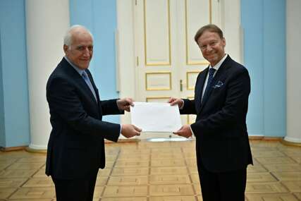 Ambasador BiH Ivan Orlić predao vjerodajnice predsjedniku Armenije