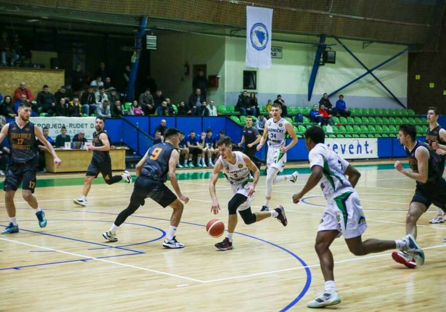 FOTO:  ELMA GECA