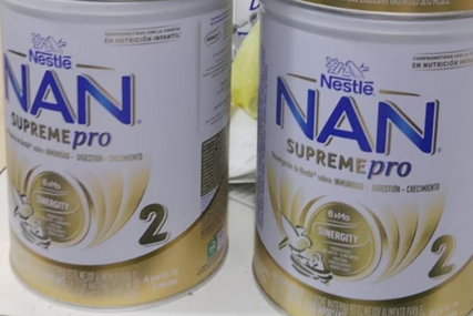 Dvije bebe preminule od Nestleove formule: Povlači se širom svijeta