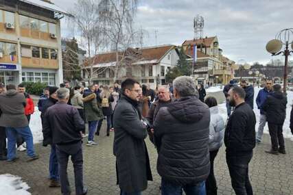 Sukob građana sa direktorom RITE Ugljevik (VIDEO)
