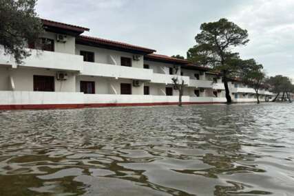 Obilne kiše uzrokovale poplave i klizišta diljem Crne Gore