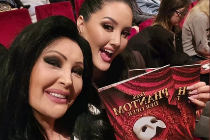 Dragana Mirković objavila selfi sa kćerkom, svi oduševljeni Manuelinom ljepotom