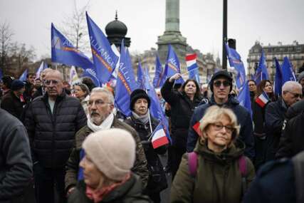 Masovni protesti policije širom Francuske zbog uslova rada
