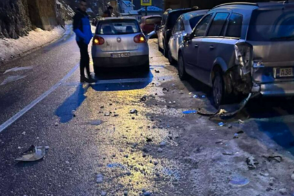 Nesreća u Sarajevu: Golf proklizao i udario u parkirani Opel, jedna osoba povrijeđena