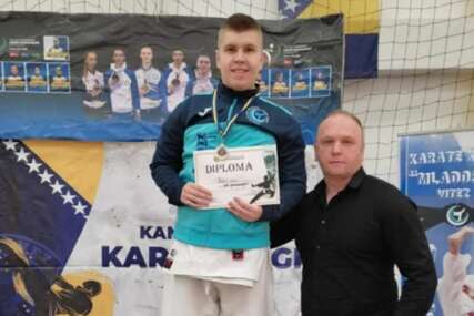 Laris Bešić, prvi bh. karatista s autizmom koja ima crni pojas i ide na Svjetsko prvenstvo