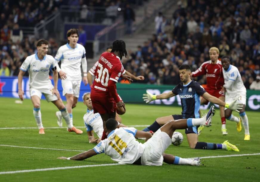 FOTO: EPA/GUILLAUME HORCAJUELO

