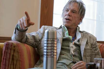 "Frustriran sam i zbunjen" - Mickey Rourke bijesan zbog kampanje za pomoć