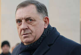 Dodik: BiH ne treba da opstane ako u njoj postoji visoki predstavnik