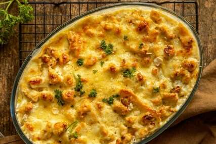 Piletina s mlincima - tradicionalni recept za savršen nedjeljni ručak