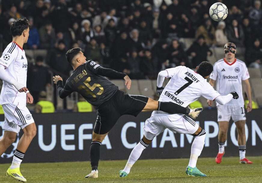 FOTO: EPA/STRINGER