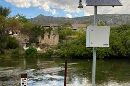 Rekordan vodostaj rijeke Bune na hidrološkoj stanici Blagaj 2