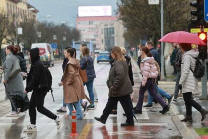 Šokantni stavovi građana BiH: Žene jesu ravnopravne, ali nije zgoreg da u brak uđu NEVINE i da ne razmišljaju o abortusu