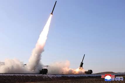 Sjeverna Koreja tvrdi da je provela testiranje sistema višestrukih bacača raketa velikog kalibra