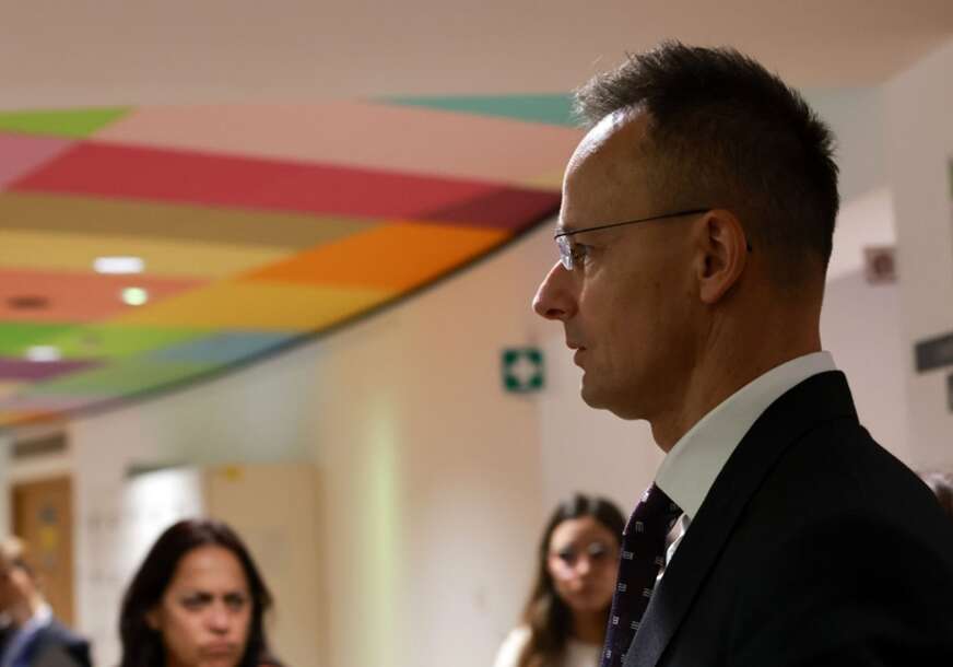 FOTO: EPA/OLIVIER HOSLET
