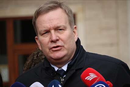 Sorensen u Prištini: Moramo osigurati da Kosovo i Srbija sjednu i razgovaraju