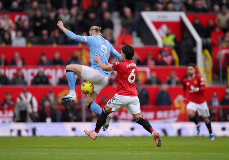 FOTO: EPA/GARY OAKLEY