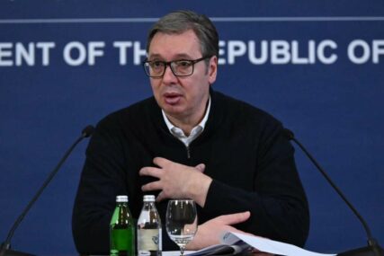 Aleksandar Vučić: Probudili su me u 3:15 noću zbog Ane Bekute