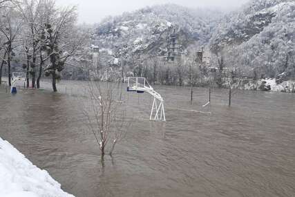 U Zvorniku proglašena vanredna situacija (FOTO)