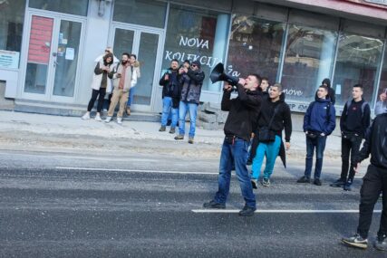 Mladi su pozvali umjetnike i akademike da im se pridruže u borbi FOTO